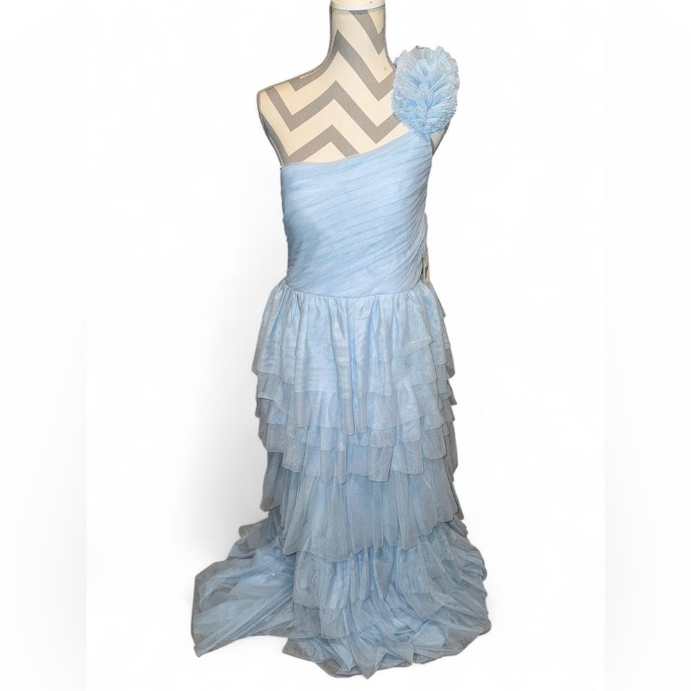 Elegant Blue One-Shoulder Prom Dress